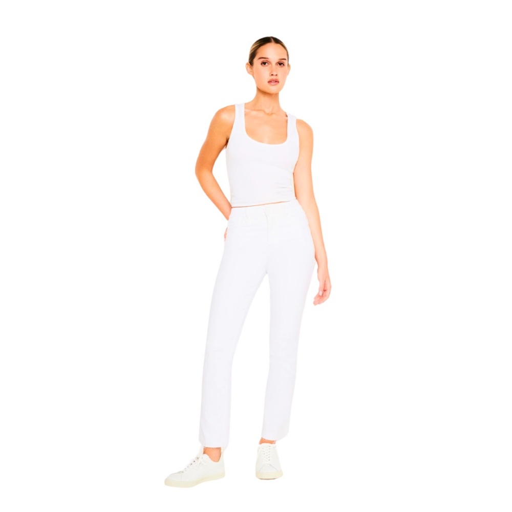 NWT’s🏷️ GOOD AMERICAN GOOD LEGS STRAIGHT JEANS 🫶